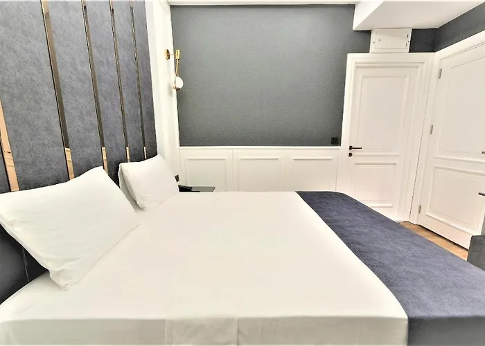 Mai Inci Αττάλεια