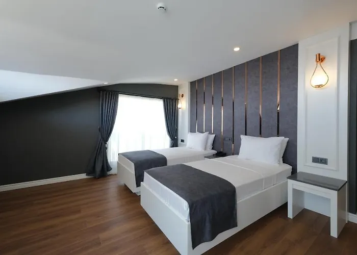 Mai Inci Αττάλεια