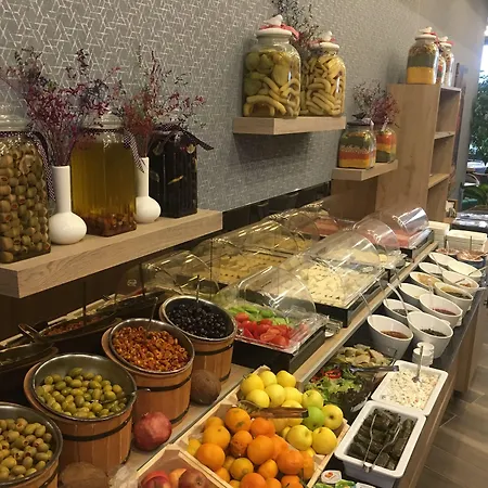 Mai Inci מלון 3*